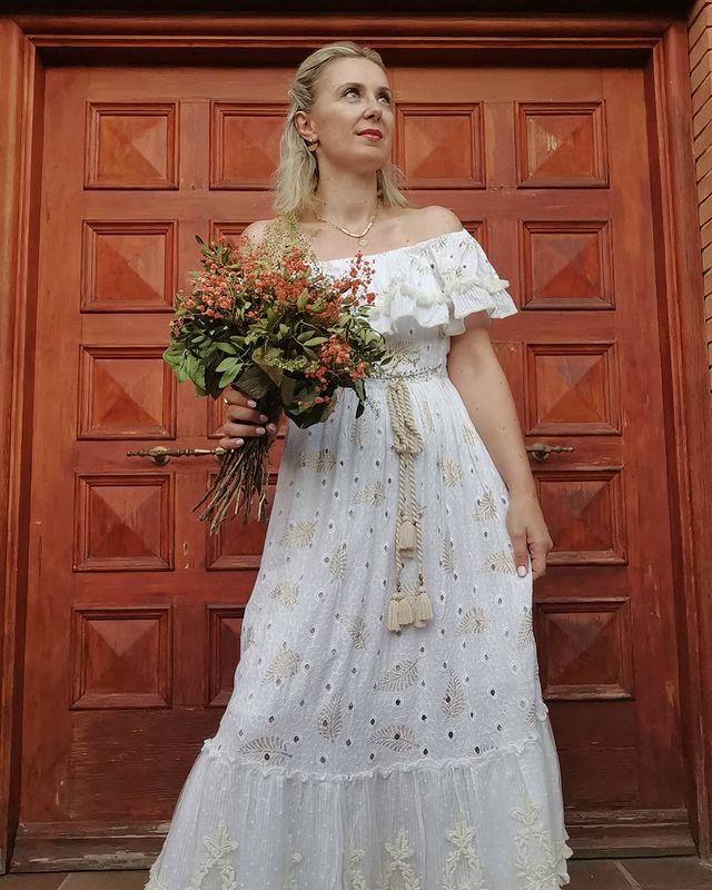 30 modelos de vestidos de novia boho que son delicados y elegantes