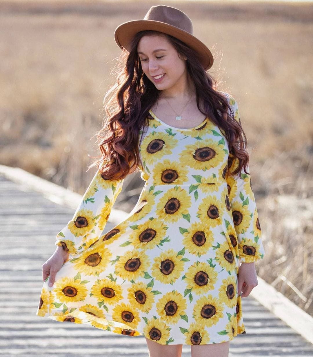 50 ideas de vestidos de girasoles que te harán lucir increíble
