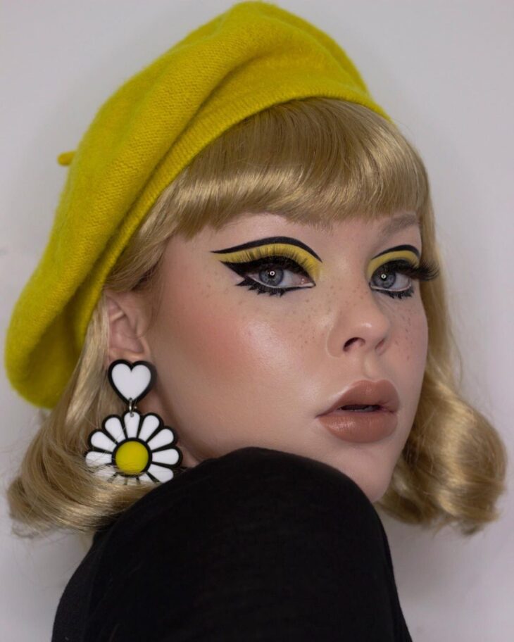 maquillaje amarillo 15