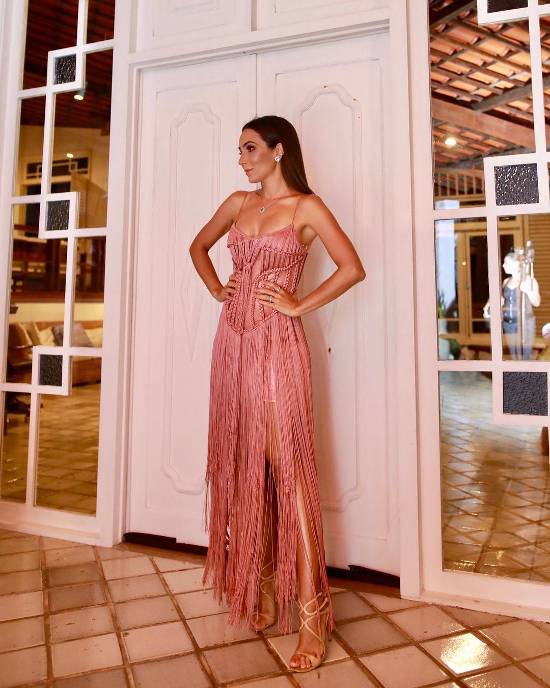 32 inspiraciones de vestidos de oro rosa llenos de elegancia y estilo