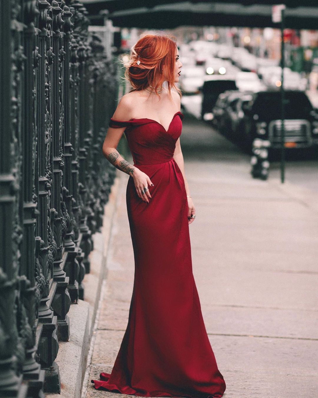Vestido rojo de dama de honor: 30 fotos para un look espectacular