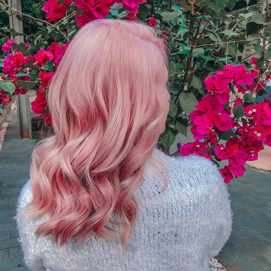 cabello rosa pastel 49