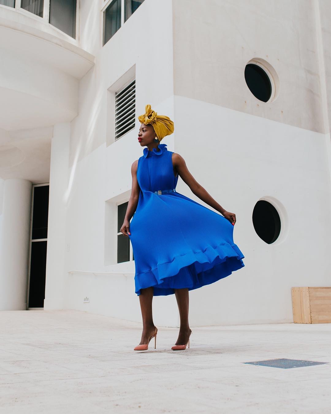 Vestido de fiesta azul: 50 modelos para rockear las celebraciones