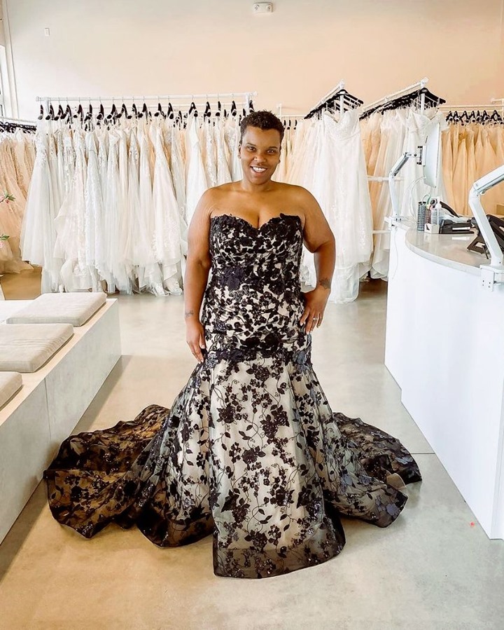 75 modelos de vestidos de novia negros para quienes les gusta escapar del estándar